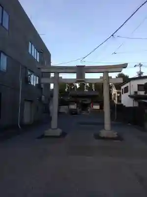 五方山熊野神社の鳥居