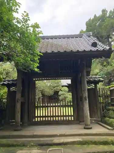 寿福寺の山門