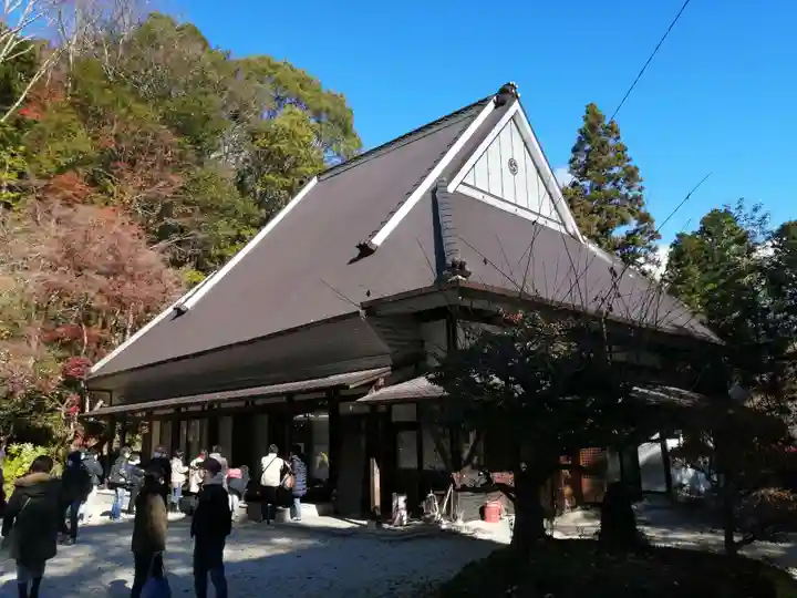 川見薬師寺の本殿・本堂