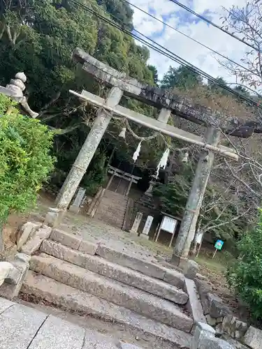 恒冨八幡宮の鳥居