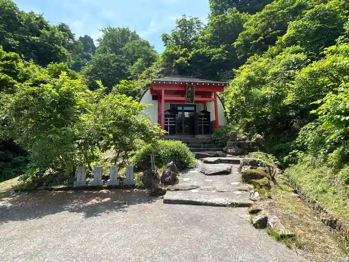 高龍神社 奥之院(新潟県)