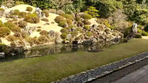 龍潭寺の庭園