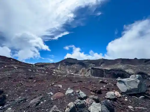 富士山頂上浅間大社奥宮(静岡県)