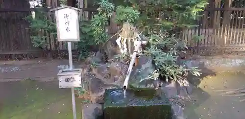 一言主神社の手水舎