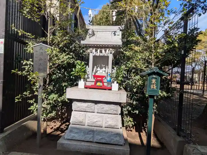 天沼弁天社(天沼八幡神社境外社)(東京都)