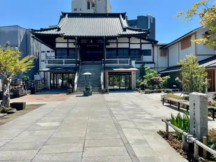 善立寺の{uncategorized: "未分類", other: "その他", undefined: "問題あり", building: "その他建物", grave: "お墓", sacred_gate: "鳥居", guardian: "狛犬", statue: "像", buddha: "仏像", history: "歴史", nature: "自然", garden: "庭園", animal: "動物", pagoda: "塔", temizu: "手水舎", mountain_gate: "山門・神門", sanctuary: "本殿・本堂", subordinate: "末社・摂社", art: "芸術", scenery: "景色", jizo: "地蔵", ema: "絵馬", goshuin: "御朱印", omikuji: "おみくじ", items: "授与品その他", amulet: "お守り", goshuincho: "御朱印帳", eats: "食事", festival: "お祭り", votive_dance: "神楽", shichigosan: "七五三参", wedding: "結婚式", experience: "体験その他", initially: "初詣", around: "周辺", anti_infection: "感染症対策"}