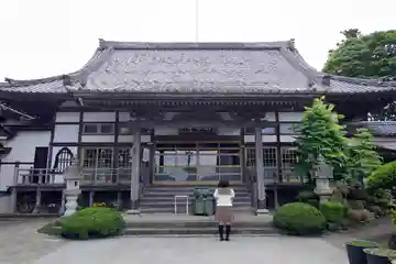 法常寺の本殿・本堂