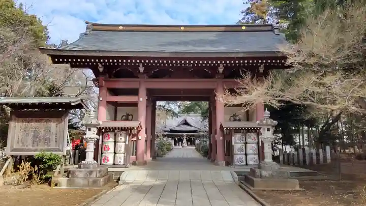 大宝八幡宮の山門・神門