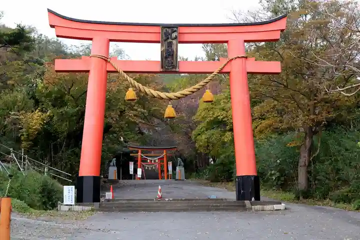 虻田神社の鳥居