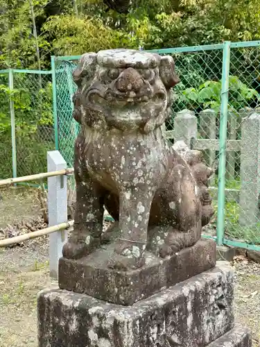 和泉國一之宮　大鳥大社の狛犬