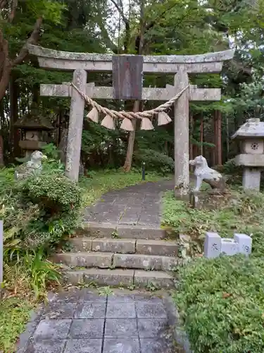 三峯神社の鳥居