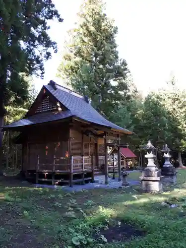 幸神社の本殿