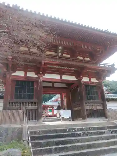 金剛寺の山門