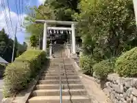 師岡神社の{uncategorized: "未分類", other: "その他", undefined: "問題あり", building: "その他建物", grave: "お墓", sacred_gate: "鳥居", guardian: "狛犬", statue: "像", buddha: "仏像", history: "歴史", nature: "自然", garden: "庭園", animal: "動物", pagoda: "塔", temizu: "手水舎", mountain_gate: "山門・神門", sanctuary: "本殿・本堂", subordinate: "末社・摂社", art: "芸術", scenery: "景色", jizo: "地蔵", ema: "絵馬", goshuin: "御朱印", omikuji: "おみくじ", items: "授与品その他", amulet: "お守り", goshuincho: "御朱印帳", eats: "食事", festival: "お祭り", votive_dance: "神楽", shichigosan: "七五三参", wedding: "結婚式", experience: "体験その他", initially: "初詣", around: "周辺", anti_infection: "感染症対策"}
