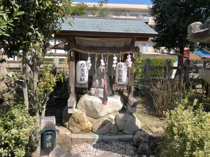 石坐神社の末社・摂社