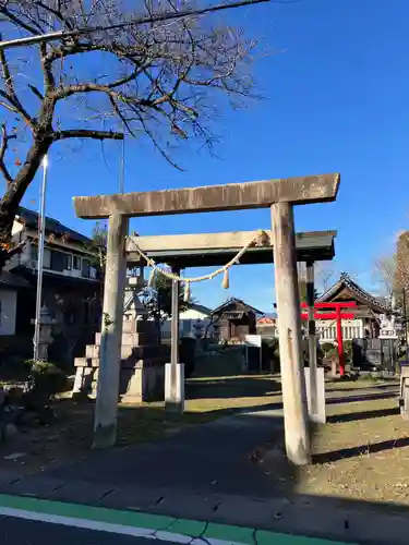 室原神社（萩原町串作）の鳥居