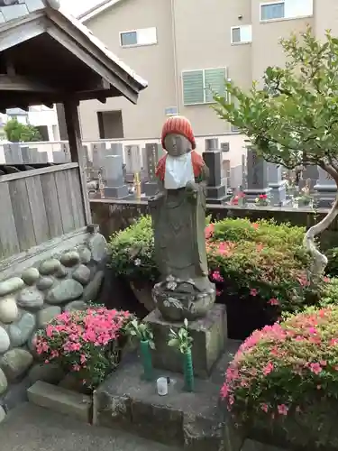 薬師寺（北外山）の地蔵