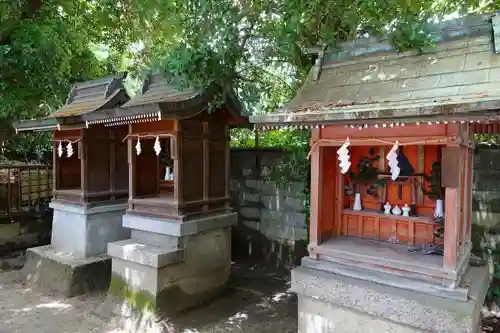 石園座多久虫玉神社の末社・摂社