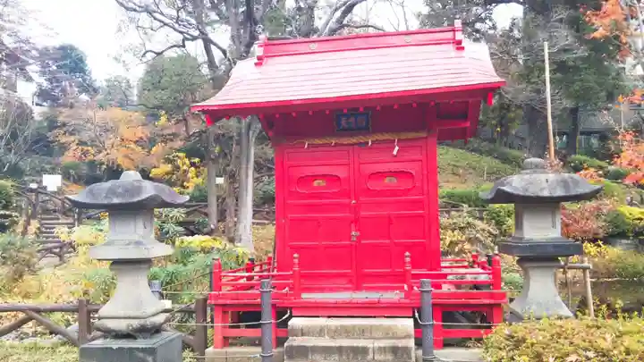 弁財天社の末社・摂社