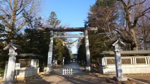 帯廣神社の鳥居