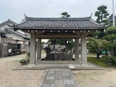 常楽寺の手水舎