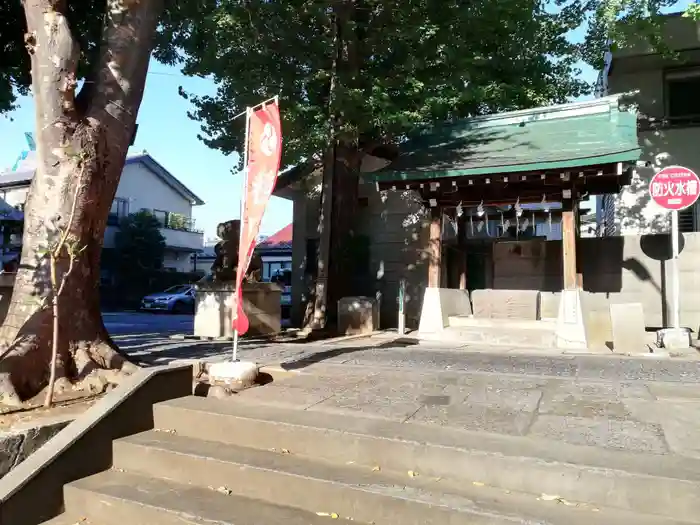 穏田神社の建物その他