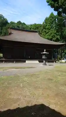 中山寺の本殿・本堂