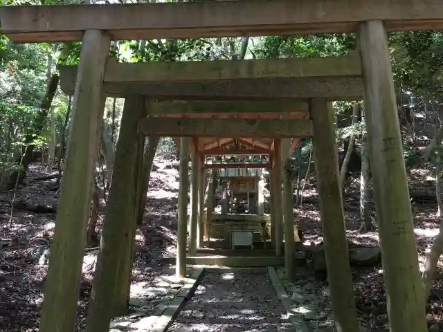 五本松神社の鳥居