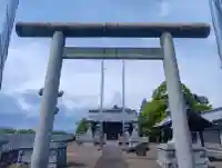 神明神社の{uncategorized: "未分類", other: "その他", undefined: "問題あり", building: "その他建物", grave: "お墓", sacred_gate: "鳥居", guardian: "狛犬", statue: "像", buddha: "仏像", history: "歴史", nature: "自然", garden: "庭園", animal: "動物", pagoda: "塔", temizu: "手水舎", mountain_gate: "山門・神門", sanctuary: "本殿・本堂", subordinate: "末社・摂社", art: "芸術", scenery: "景色", jizo: "地蔵", ema: "絵馬", goshuin: "御朱印", omikuji: "おみくじ", items: "授与品その他", amulet: "お守り", goshuincho: "御朱印帳", eats: "食事", festival: "お祭り", votive_dance: "神楽", shichigosan: "七五三参", wedding: "結婚式", experience: "体験その他", initially: "初詣", around: "周辺", anti_infection: "感染症対策"}