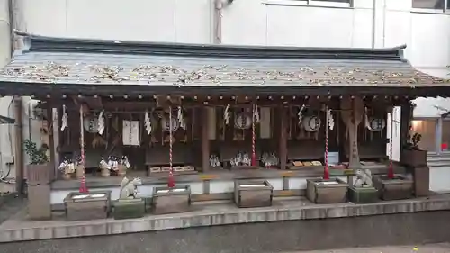 子安神社の末社・摂社