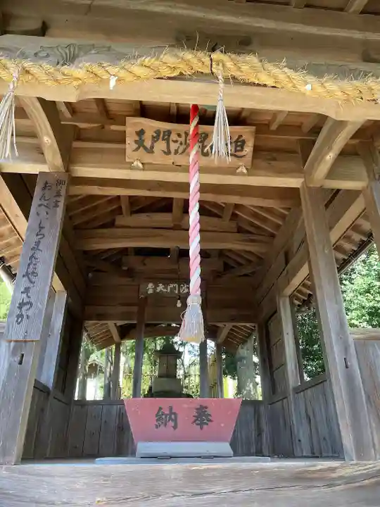 迫山毘沙門天堂の本殿・本堂