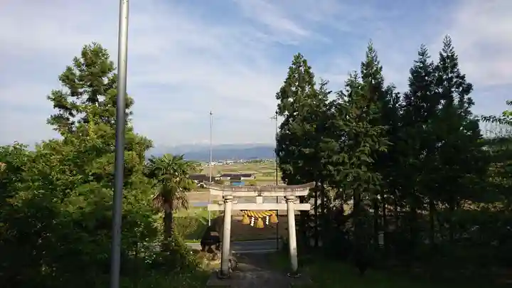 白鳥神社の景色