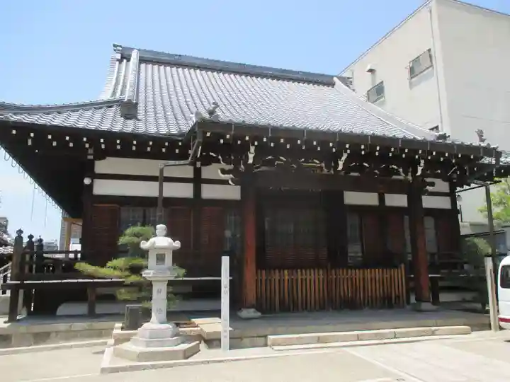 上徳寺の本殿・本堂