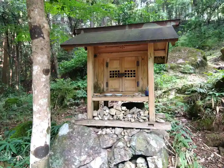 岩屋神社(妙見神社 祖師野八幡宮摂社)(岐阜県)