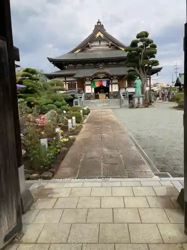 慈眼寺の本殿・本堂