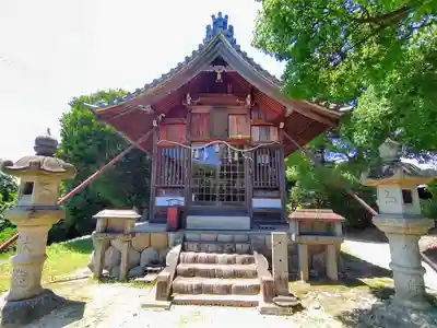 八幡神社（浅井町極楽寺）の本殿・本堂