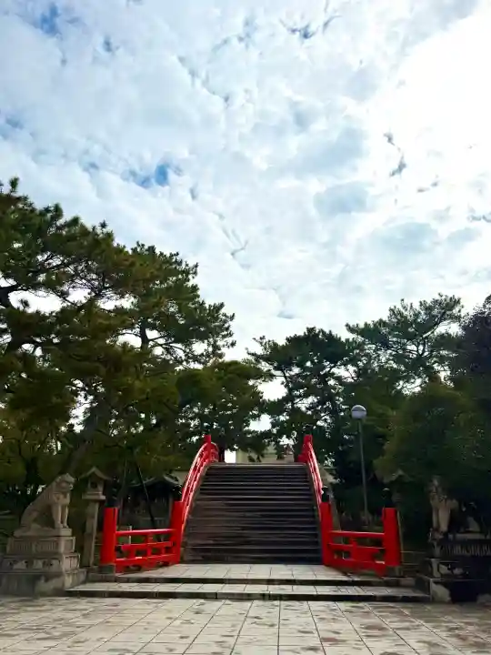 住吉大社の{uncategorized: "未分類", other: "その他", undefined: "問題あり", building: "その他建物", grave: "お墓", sacred_gate: "鳥居", guardian: "狛犬", statue: "像", buddha: "仏像", history: "歴史", nature: "自然", garden: "庭園", animal: "動物", pagoda: "塔", temizu: "手水舎", mountain_gate: "山門・神門", sanctuary: "本殿・本堂", subordinate: "末社・摂社", art: "芸術", scenery: "景色", jizo: "地蔵", ema: "絵馬", goshuin: "御朱印", omikuji: "おみくじ", items: "授与品その他", amulet: "お守り", goshuincho: "御朱印帳", eats: "食事", festival: "お祭り", votive_dance: "神楽", shichigosan: "七五三参", wedding: "結婚式", experience: "体験その他", initially: "初詣", around: "周辺", anti_infection: "感染症対策"}