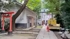 銀杏岡八幡神社の建物その他