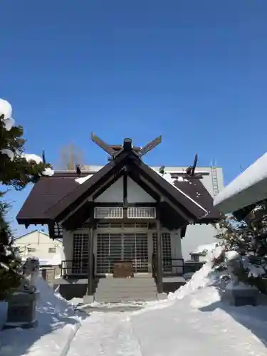 上白石神社の本殿