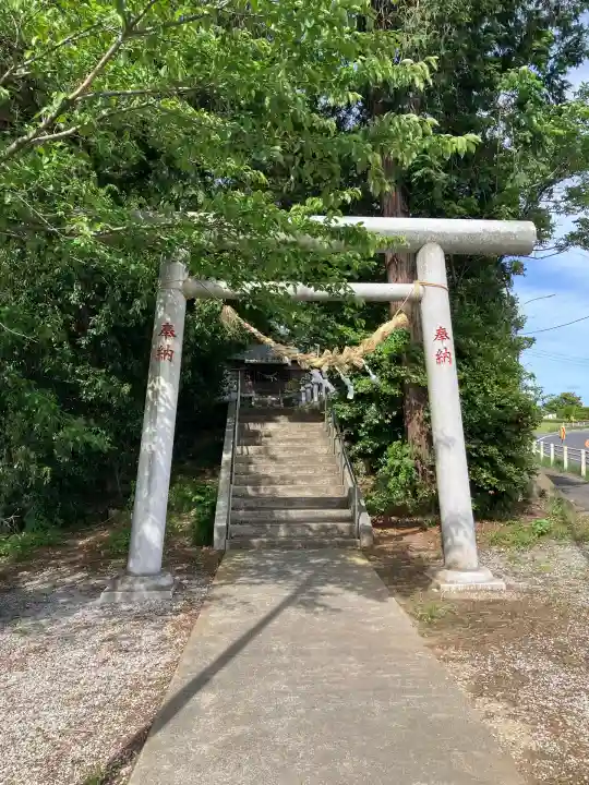 川西神社の鳥居