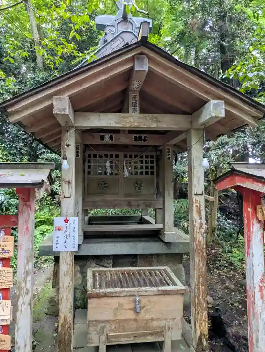氣多大社の{uncategorized: "未分類", other: "その他", undefined: "問題あり", building: "その他建物", grave: "お墓", sacred_gate: "鳥居", guardian: "狛犬", statue: "像", buddha: "仏像", history: "歴史", nature: "自然", garden: "庭園", animal: "動物", pagoda: "塔", temizu: "手水舎", mountain_gate: "山門・神門", sanctuary: "本殿・本堂", subordinate: "末社・摂社", art: "芸術", scenery: "景色", jizo: "地蔵", ema: "絵馬", goshuin: "御朱印", omikuji: "おみくじ", items: "授与品その他", amulet: "お守り", goshuincho: "御朱印帳", eats: "食事", festival: "お祭り", votive_dance: "神楽", shichigosan: "七五三参", wedding: "結婚式", experience: "体験その他", initially: "初詣", around: "周辺", anti_infection: "感染症対策"}