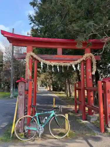 中山神社の{uncategorized: "未分類", other: "その他", undefined: "問題あり", building: "その他建物", grave: "お墓", sacred_gate: "鳥居", guardian: "狛犬", statue: "像", buddha: "仏像", history: "歴史", nature: "自然", garden: "庭園", animal: "動物", pagoda: "塔", temizu: "手水舎", mountain_gate: "山門・神門", sanctuary: "本殿・本堂", subordinate: "末社・摂社", art: "芸術", scenery: "景色", jizo: "地蔵", ema: "絵馬", goshuin: "御朱印", omikuji: "おみくじ", items: "授与品その他", amulet: "お守り", goshuincho: "御朱印帳", eats: "食事", festival: "お祭り", votive_dance: "神楽", shichigosan: "七五三参", wedding: "結婚式", experience: "体験その他", initially: "初詣", around: "周辺", anti_infection: "感染症対策"}