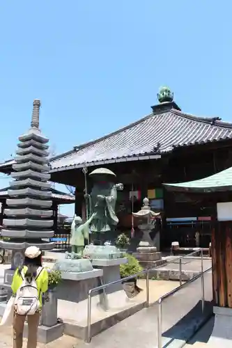 道隆寺の像