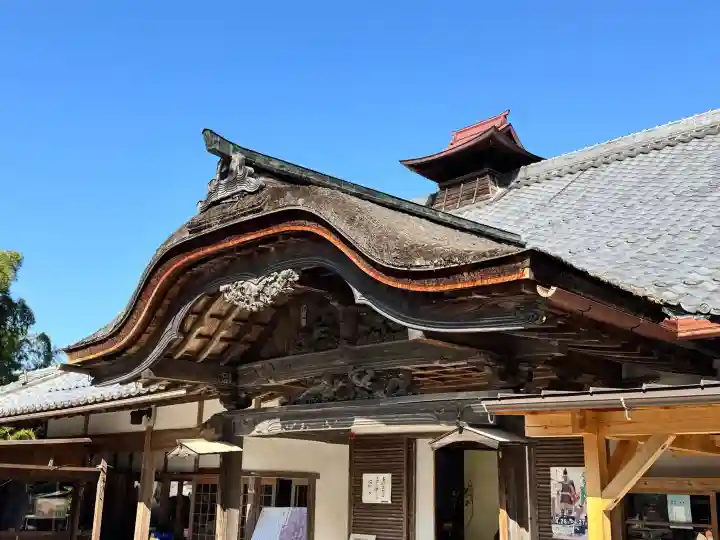 如意輪寺の{uncategorized: "未分類", other: "その他", undefined: "問題あり", building: "その他建物", grave: "お墓", sacred_gate: "鳥居", guardian: "狛犬", statue: "像", buddha: "仏像", history: "歴史", nature: "自然", garden: "庭園", animal: "動物", pagoda: "塔", temizu: "手水舎", mountain_gate: "山門・神門", sanctuary: "本殿・本堂", subordinate: "末社・摂社", art: "芸術", scenery: "景色", jizo: "地蔵", ema: "絵馬", goshuin: "御朱印", omikuji: "おみくじ", items: "授与品その他", amulet: "お守り", goshuincho: "御朱印帳", eats: "食事", festival: "お祭り", votive_dance: "神楽", shichigosan: "七五三参", wedding: "結婚式", experience: "体験その他", initially: "初詣", around: "周辺", anti_infection: "感染症対策"}