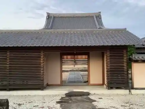 覚成寺の山門・神門