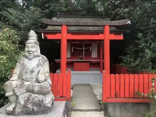 一葉稲荷神社の末社・摂社