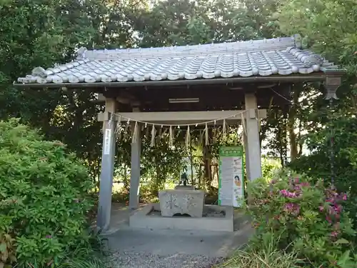 比佐豆知神社の手水舎