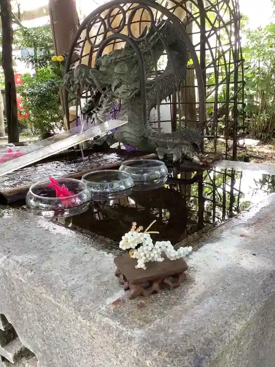 若宮神明社の手水舎