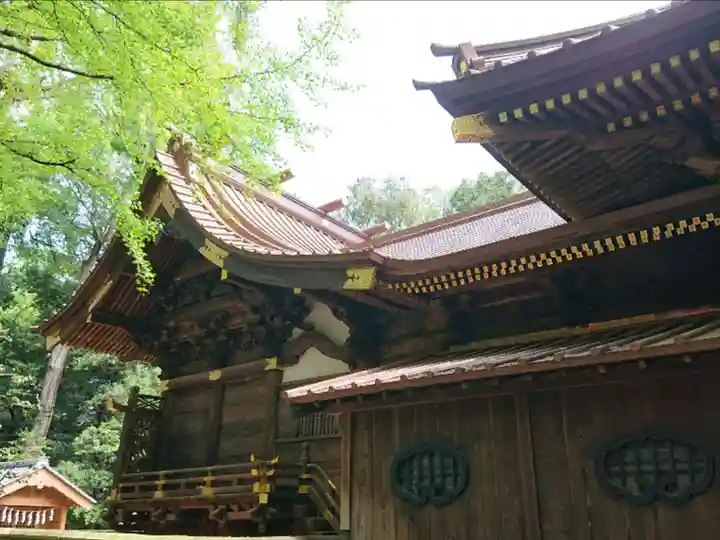 玉敷神社の本殿・本堂