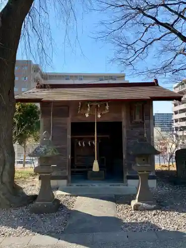榴岡天満宮の{uncategorized: "未分類", other: "その他", undefined: "問題あり", building: "その他建物", grave: "お墓", sacred_gate: "鳥居", guardian: "狛犬", statue: "像", buddha: "仏像", history: "歴史", nature: "自然", garden: "庭園", animal: "動物", pagoda: "塔", temizu: "手水舎", mountain_gate: "山門・神門", sanctuary: "本殿・本堂", subordinate: "末社・摂社", art: "芸術", scenery: "景色", jizo: "地蔵", ema: "絵馬", goshuin: "御朱印", omikuji: "おみくじ", items: "授与品その他", amulet: "お守り", goshuincho: "御朱印帳", eats: "食事", festival: "お祭り", votive_dance: "神楽", shichigosan: "七五三参", wedding: "結婚式", experience: "体験その他", initially: "初詣", around: "周辺", anti_infection: "感染症対策"}